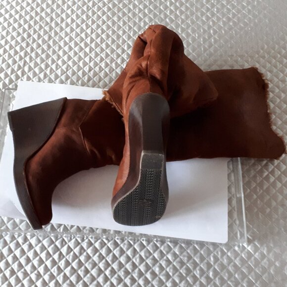 NWT MICHAEL Michael Kors brown distressed faux suede & faux fur lined long boots - Picture 11 of 15